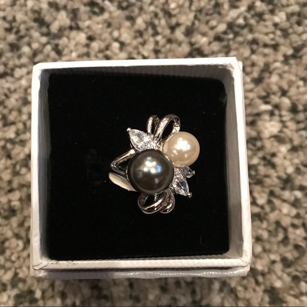 Pearl ring